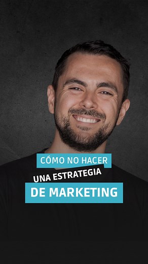 1.2M views · 10K reactions | Jajajajaja excelente estrategia de marketing 藍 Y si quieres aprender como capitalizar todas estrategias ven al intensivo que daré de 3 días dónde te enseñaré no solo como hacerte viral, si no como convertir esa atención en ingresos. Da clic al link de mi perfil y nos vemos pronto.  #clientes #emprendedores #meme #memes #empresario #humor #disciplina #crisurzua #masacademy #atencionalcli | Cris Urzua | Facebook