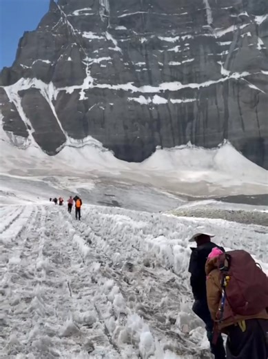 Kailash Manasarovar Yatra 2026: Book Your Pilgrimage Now