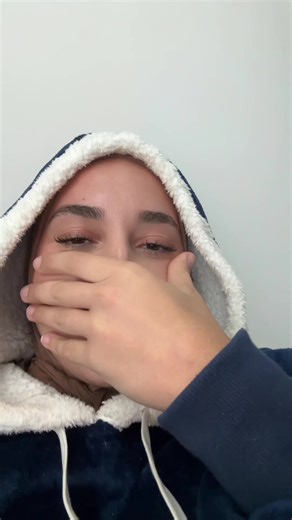 Am I the only one with this irrational elevator fear? #irrationalfear #funny #hijabi