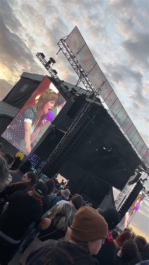 Rilo Kiley ♪Spectacular Views @ Kilby Block Party 2025, Salt Lake City (16 May 2025)