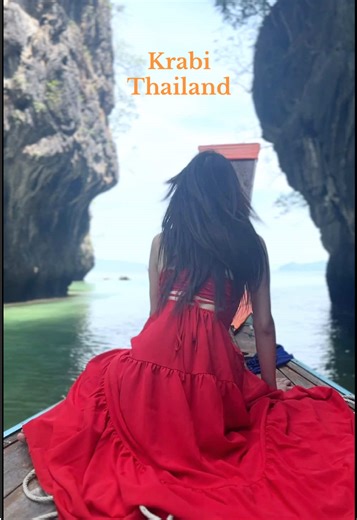 GW期間中の島は クラゲ大量発生🪼🪼 #タイ旅行 #タイ #ピピ島 #クラビ #島 #海外旅行 #絶景 #thailand #カオサン通り #海 #タイ料理 #英語学習