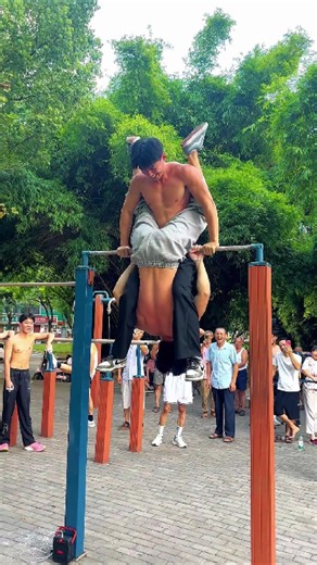 Horizontal Bars - Perpetual Motion Machine / BGM – Xiao Wan & Liwai #horizontalbar