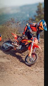 READY TO RACE into the future with the 2025 KTM SX-E 5. 🔥 Electric power, race DNA – the new KTM SX-E 5 is a race-ready mini-crosser designed for young riders to dominate the track. Hit the link below for all the details. https://www.ktm.com/en-us/models/e-ride.html #KTM #ReadyToRace | KTM USA