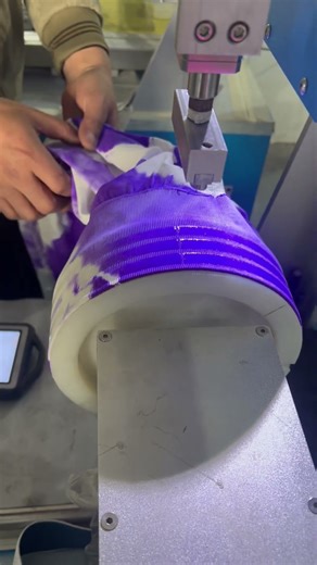Manufacturing Process of Silicone Anti-Slip Coating for Yoga Pants#shorts