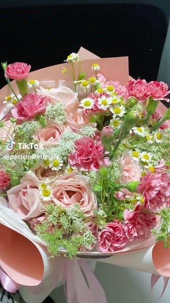 Elegant Fresh Flower Bouquet Tutorial