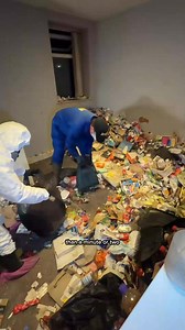 This bedroom cleaning transformation was one of the hardest jobs yet!! And absolutely none of it would have been possible without @Scrub Daddy UK @RichardSalesOfficial & @CleanWithBea 💖 _fix_001 #cleantok #fyp #scrubdaddypartner | Mary Lopez