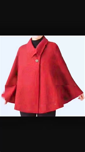 Sunarti Djuri on Instagram: "Easy cape Cutting #fblifestyle #cutting #sewing #pattern #design"