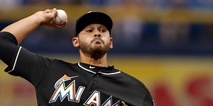 Lopez cruises, helps Marlins win fourth straight