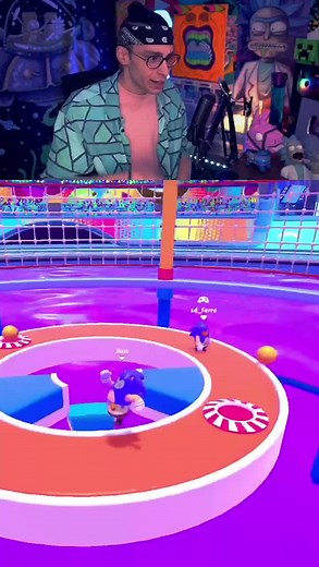 Sonic the Hedgehog Gameplay Challenge in Colorful Room