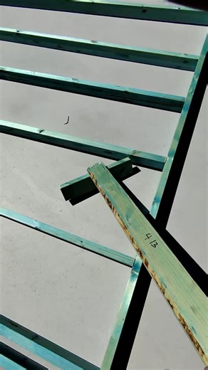 573K views · 11K reactions | Stud spacer blocks, does anyone else use them?  ~ Tools and products used @paslodeaus @buckarooleatherworks @akubraofficial ~ Tags #carpenter#carpentry#builder#canberra#australia#renovation#reno#chippy#chippylife#aussie#construction#hustle#build#tradie#tradielife#carpentryaustralia#proudchippy#tools#apprenticecarpenter#canberrabuilder#carpentrywork#wood#woodworking#custom#house#housedesign#architecture | ShillingtonProjects | Facebook