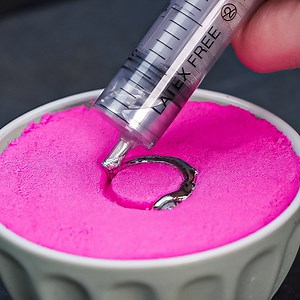 Melt and mold metal into what?! Useful and surprising aluminum diy's | DeMilked