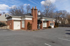 Fairway Eye Center Flagship Location