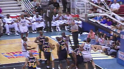 4K views · 78 reactions | Llegó con un objetivo a la NBA: Hacer historia. 﫡 ¡Así fue el paso de Shaq por el Orlando Magic!   Orlando Magic | NBA Mexico | Facebook