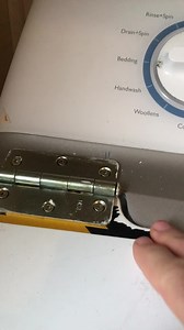 61K views · 1.1K reactions | He fixed the washing machine 臘‍♀️ No more hazard tape to hold the lid on because it bucks so much. I think he should work at a washing machine fix it shop. Thinks outa the box this kiwi fulla藍臘‍♀️ | Suzie Johnson Public Figure | Facebook