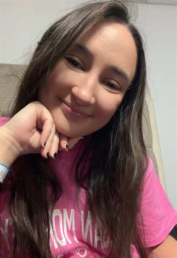 0/10 #meganmoroney #changeofheart #youputmethroughit | Megan Moroney