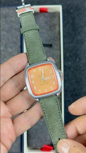 Trafford Crossroads Texas Peach Review | Bold Color & Wearable Design