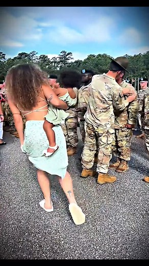 6.3K views · 114 reactions | Congrats to all of the Army Graduates. #basictraining #armybts #basictraining #tapoutceremony #tiktokbootcamp #military #soldiercominghome #fypage #armytok #fypシ゚viral #usarmy #soldier #soldiers | Military Family | Facebook