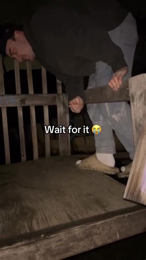 The scream 😂 (via _sarabaird_/IG) #climb #fall #funny | Climbing