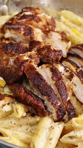 Delicious Chicken Penne Alfredo Recipe for Your Next Midnight Snack!