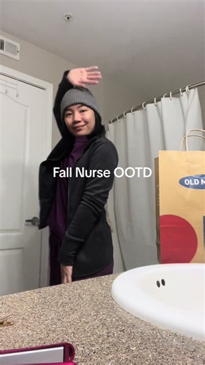 Stylish Fall Nurse OOTD with Old Navy Finds