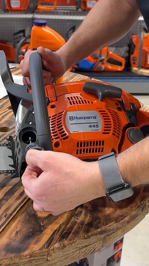 The Husqvarna 445 packs power and durability in a lightweight design—perfect for windfall cleanup and property upkeep! With an 18” bar, 2.8 HP, and just weighing in at 11.2 lbs, this is a handy chainsaw for homeowners that is easy to handle and built to last. 🔧 Watch for key maintenance tips to keep it in top shape for 15 years. Questions? Drop a comment or visit us in-store! . . . #ChainsawTips #ChainsawMaintenance #SupportLocal #HusqvarnaDealer #ShopLocal #CarlsMower #CarlsMowerAndSaw #Husqva