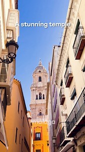 La Catedral de Málaga, majestuosa y única, se alza sobre la ciudad como un símbolo de historia, arte y belleza que inspira a quien la contempla ✨. | Málaga Turismo