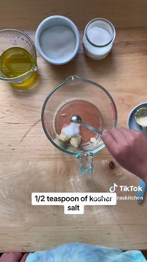 The simple dressing that taught my kids to love salad 🥗🥗🥗⁣ ⁣ In my family it’s known as Great Aunt Phyllis’s Salad Dressing, and my extended family uses it to dress our version of a Greek salad, which is not a traditional horiatiki Greek salad but which is delicious nonetheless 🇬🇷⁣ ⁣ It’s a little less sharp than many dressings, which is why, I think, my children (and people in general) love it so much 💗⁣ ⁣ Find the recipe on alexandracooks.com 🤗⁣ ⁣ #salad #greek #dressing #simple