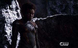 【超女】【中文】【加长版官方预告】 Supergirl 3x17_Trinity