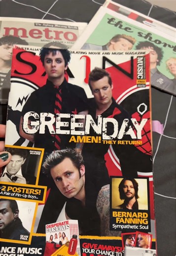 #greenday #greendaymerch #greendaymagazine @Green Day