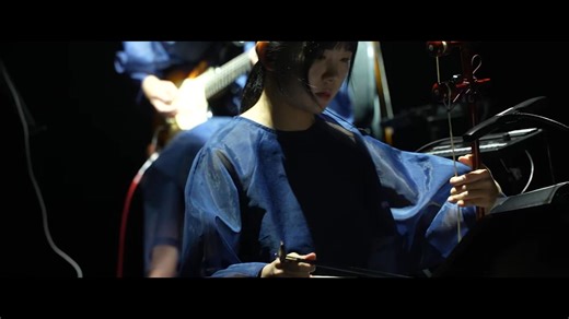 A mind-blowing collision of sound, visual, and tech! Critically acclaimed Korean composer Won Il brings his powerful immersive work, Dionysus Robot, to the K-Music Festival on 14 November 2025 at Queen Elizabeth Hall. Experience an entirely new sound world — blending traditional Korean instruments with electronic music, shamanic ritual, and stunning visuals. This programme is part of the K-Music Festival 2025, taking place from 1 October to 20 November across London. 🎫Festival Booking at seriou