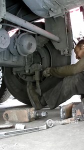 151K views · 724 reactions | JH6 Upgrade – Install “Start Assist Device” for Heavy Loads Easier Starts & Long-Lasting Engine Mounts. #automobile #mechanic #automechanic #auto #carsrepair #mechanicsteve #restoration #mechanics #carsrestoration #cars | Mechanic Steve | Facebook