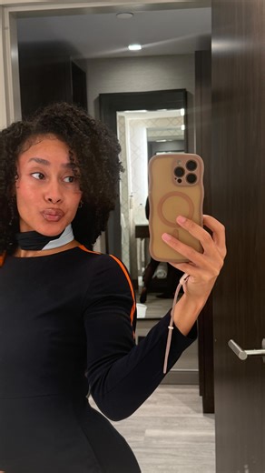 Digital Creator on Instagram: "It’s giving organized chaos but it works 😭✨ #flightattendantlifestyle #flightattendantlife #foodprep #lunch"