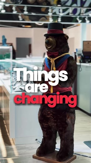 POV: Your jeweler renovated the entire store while still doing business out of the parking lot 😅 Have you seen the new space yet? #renovation #beforeandafter #cedarpark #storeremodel #behindthescenes