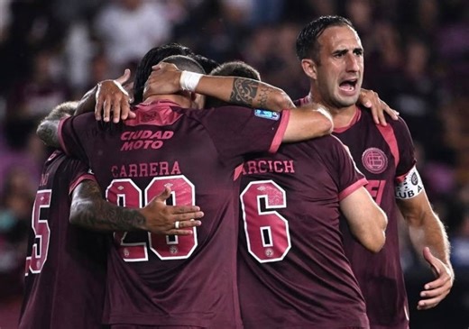 VIDEO | Sin chilenos en cancha: Lanús goleó a un Newell's que sufre como colista en la liga argentina