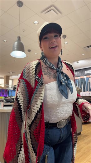 Jillian Murray (@jillianrae15374)’s videos with She's A Bad Mama Jama (She's Built, She's Stacked) - Carl Carlton