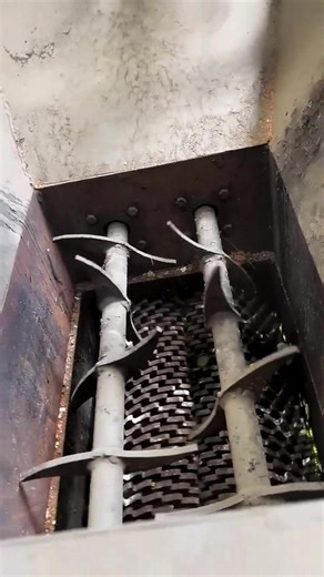 1.6K views | Metal and Plastic in Industrial Shredder! #trituradorindustrial #fy #foryou #tiktok #trending #video #popularvideo #tiktokviral #pravoce #viral #fun #asmr #shredder #highlights | Hello bro | Facebook