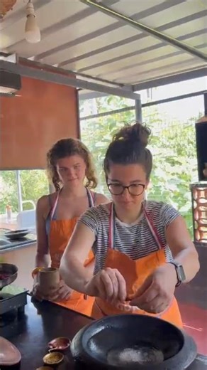 Interactive culinary class in Varkala Kerala, Indian authentic food preparation