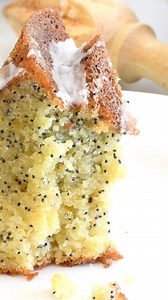 ✨lemon-poppyseed bundt cake✨Brighten up your day with this soft and perfectly dense bundt cake, bursting with lemon flavor and exploding with crunchy poppy seeds 😍 Add a little (... or a lot!) of citrus glaze and you're in for a sticky and lick-your-fingers delicious treat 😘A taste of sunshine ☀️INGREDIENTS* 6 oz (170 gr) unsalted butter, at room temperature* 1½ cup (300 gr) sugar* 4 large eggs* 1/2 tablespoon vanilla extract* zest of 3 lemons* juice of 2 lemons (about 1/3 cup)* 1 cup (235 ml)