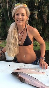 SNAKEHEAD HOW TO fillet video for you guys! I am filleting a bullseye snakehead🎯🐍, step by step tutorial that shows you exactly how to clean a fish perfectly! Tips and tricks video! My go to knife Smith's Consumer Products :) | Darcizzle Offshore