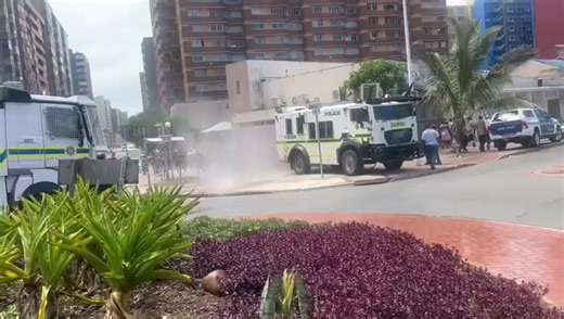 WATCH: The situation outside Addington Primary School in Durban right now - KZN Tonight Podcast 21/1/2026