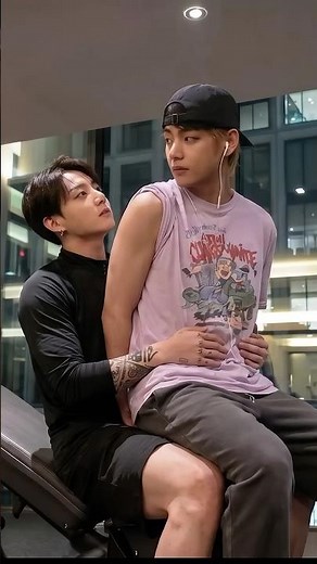 Taehyung & Jungkook at the gym be like 😍 #bts #taekook #shorts