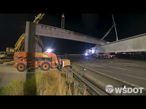 Supersized girders create an I-5 bridge