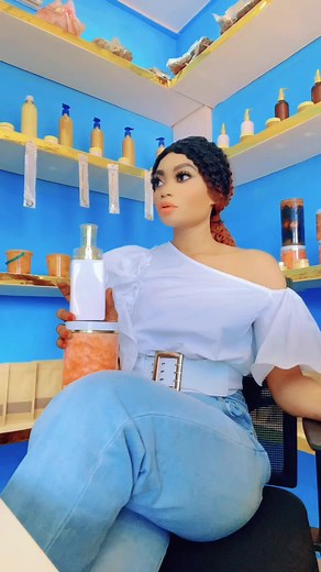 Vidéos de jolie_haoussa🇧🇫🇨🇦🇺🇸♥️💍 (@jolie_haoussa) avec son original - Lyrics Shine