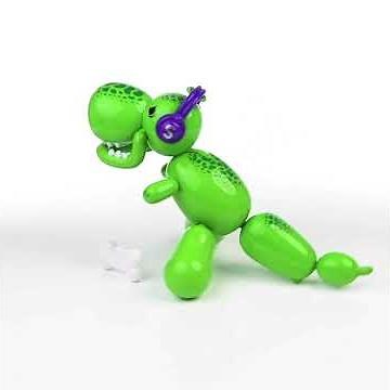 Squeakee Dino | 360 degree video