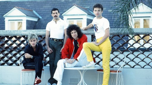 How many children do Queen have, and who are they?