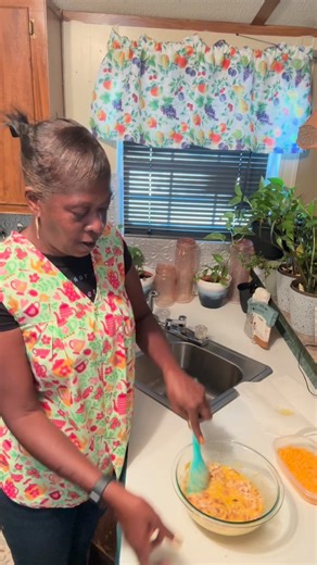 6.6K views · 277 reactions | Bacon, egg, and cheese casserole for dinner #casserole #dinner | Cooking and Eating with Irish Rivers | Facebook