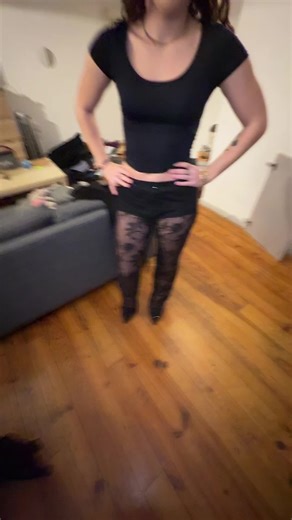 Vidéos de Aly (@hestalkalyssa) avec 오리지널 사운드 - 𝘀𝗰