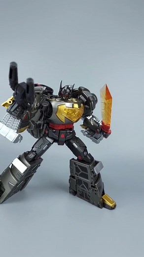 Versatile robot❤️❤️#robot #dinosaurs #toys #playful #amusing