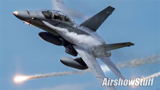 Malaysia’s Hornet Delivers a Breathtaking Air Display