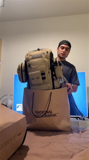 National Geographic Backpack Review: Perfect for Travelers